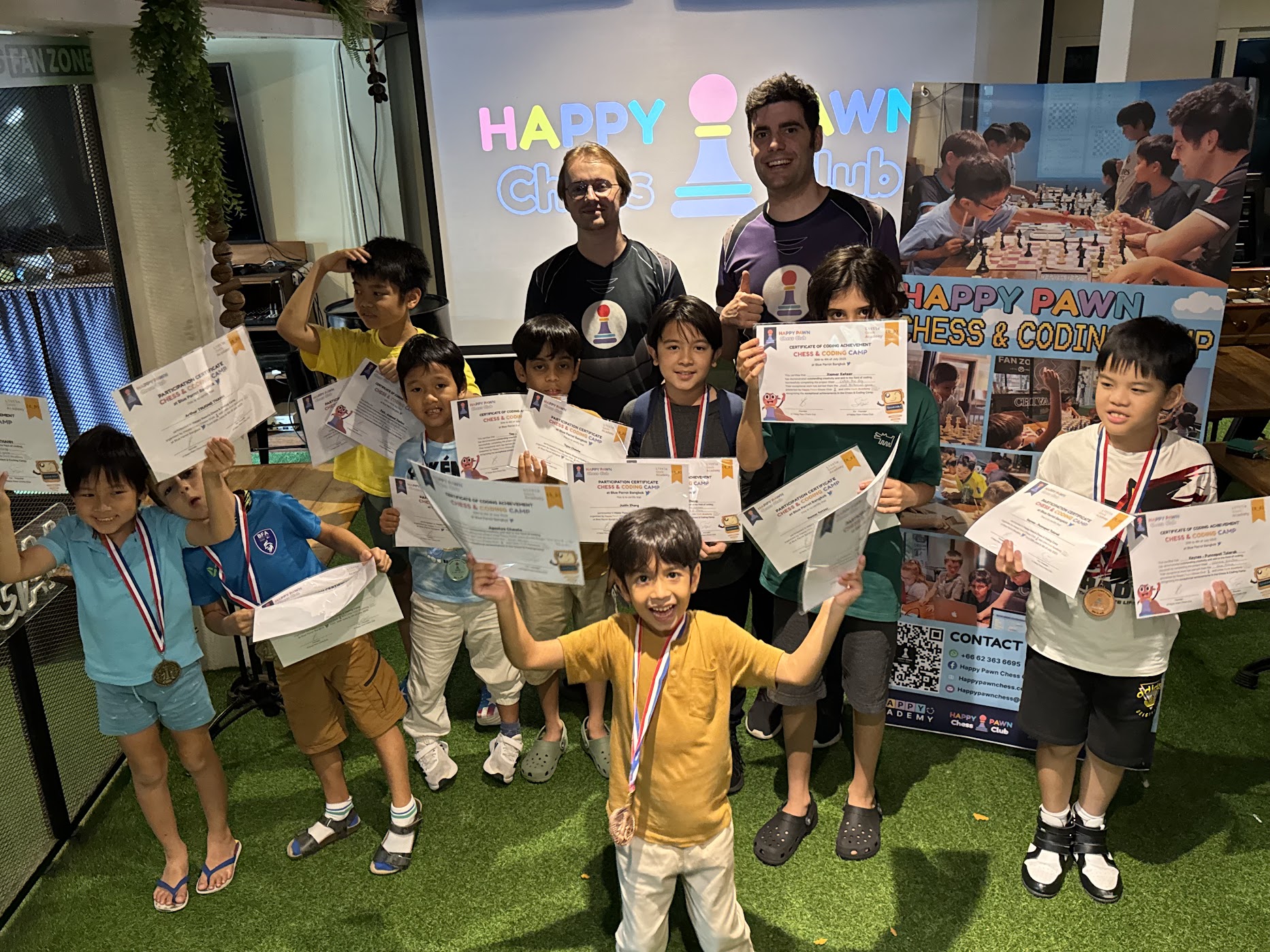 Group photo from the event